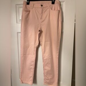 Chico’s pink Girlfriend Slim Leg Ankle pants. Size 1.